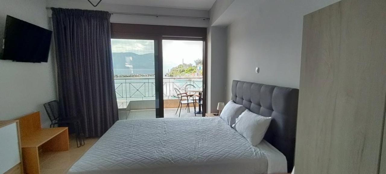 Prego Living Apartments Vathi  Bagian luar foto
